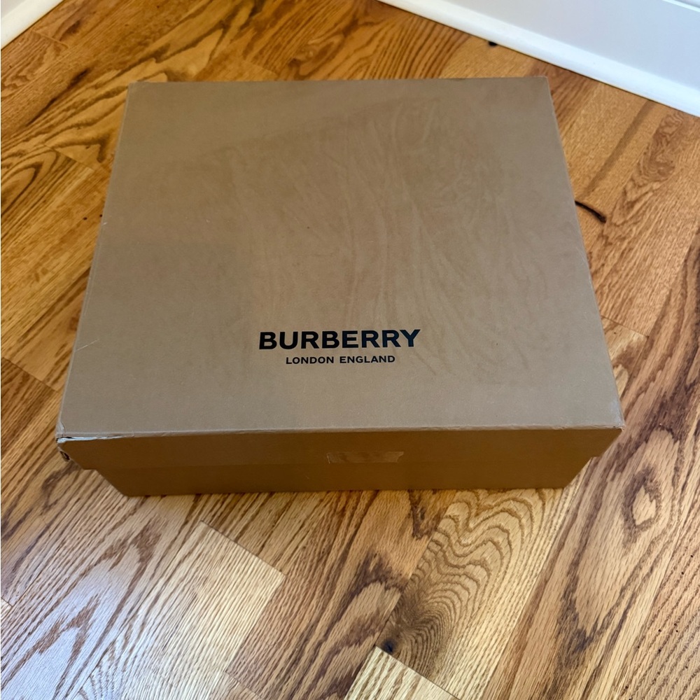 Burberry Men’s Ramsey Vintage Check Low Top Sneakers •Size 42• - Picture 11 of 11